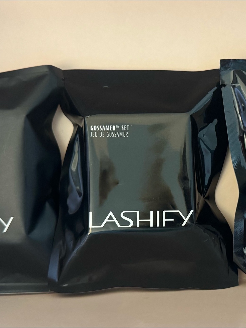 LASHIFY B.16, A16, A18, D14 Gossamer Lash Tray - Black.